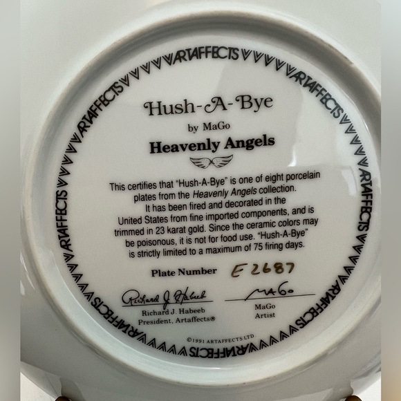 Hush A Bye by MaGo Heavenly Angels 1991 decorative plate - Picture 3 of 4